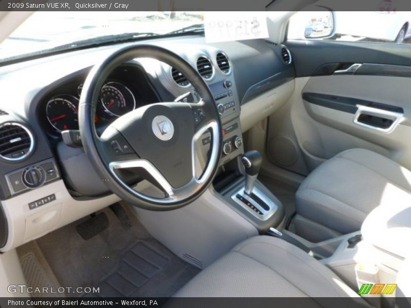  2009 VUE XR Gray Interior