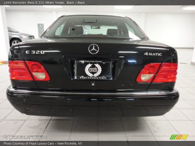 Black / Black 1999 Mercedes-Benz E 320 4Matic Sedan
