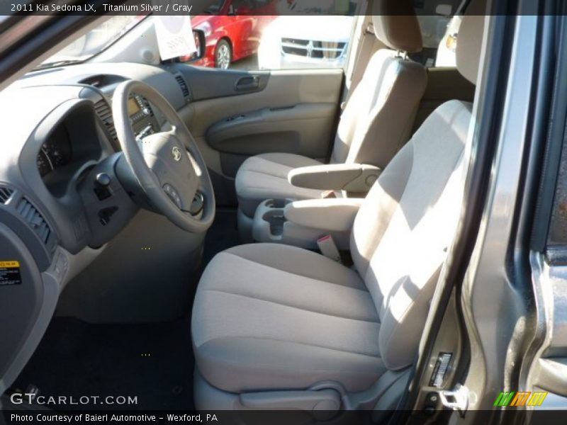 Titanium Silver / Gray 2011 Kia Sedona LX