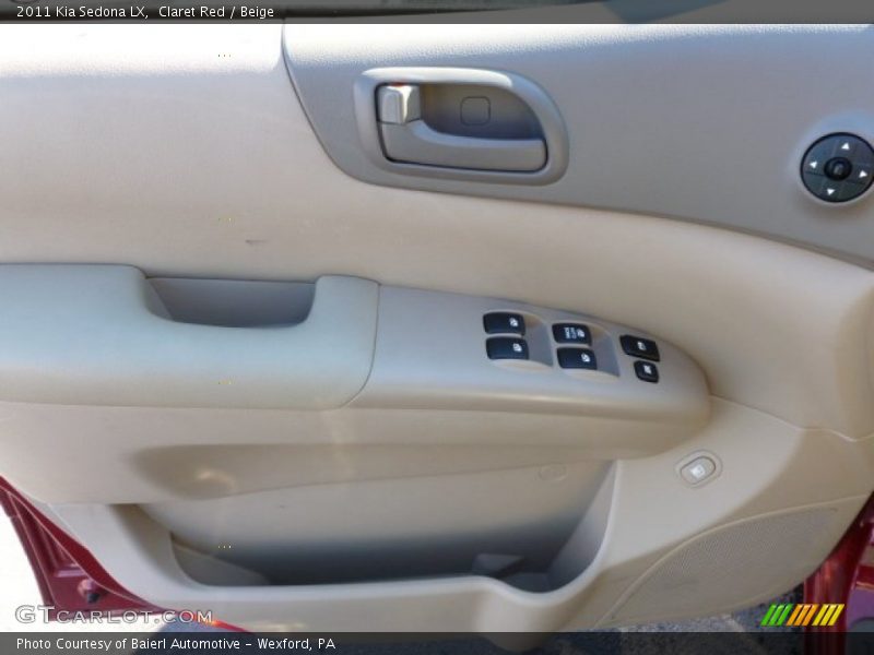 Claret Red / Beige 2011 Kia Sedona LX