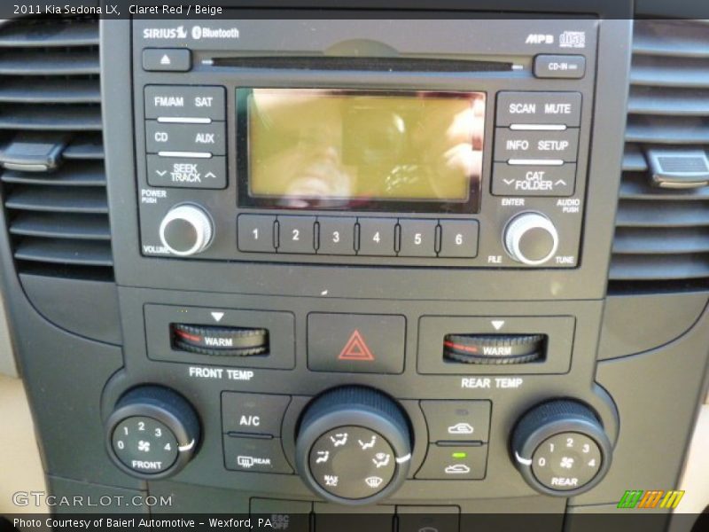 Claret Red / Beige 2011 Kia Sedona LX