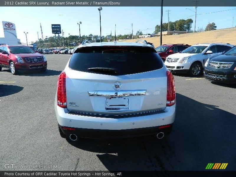Radiant Silver Metallic / Titanium/Ebony 2012 Cadillac SRX Luxury