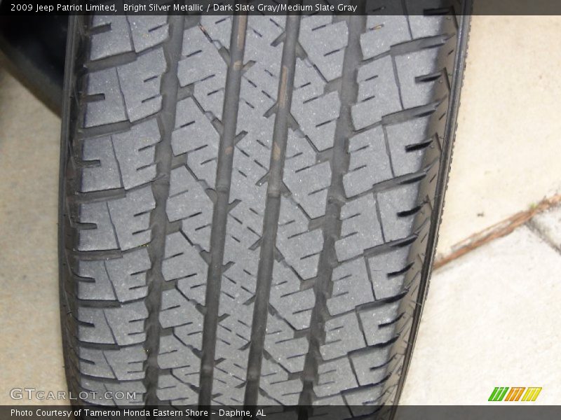 Bright Silver Metallic / Dark Slate Gray/Medium Slate Gray 2009 Jeep Patriot Limited