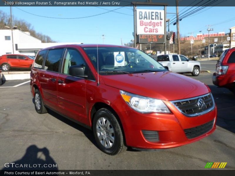 Pomegranate Red Metallic / Aero Grey 2009 Volkswagen Routan S