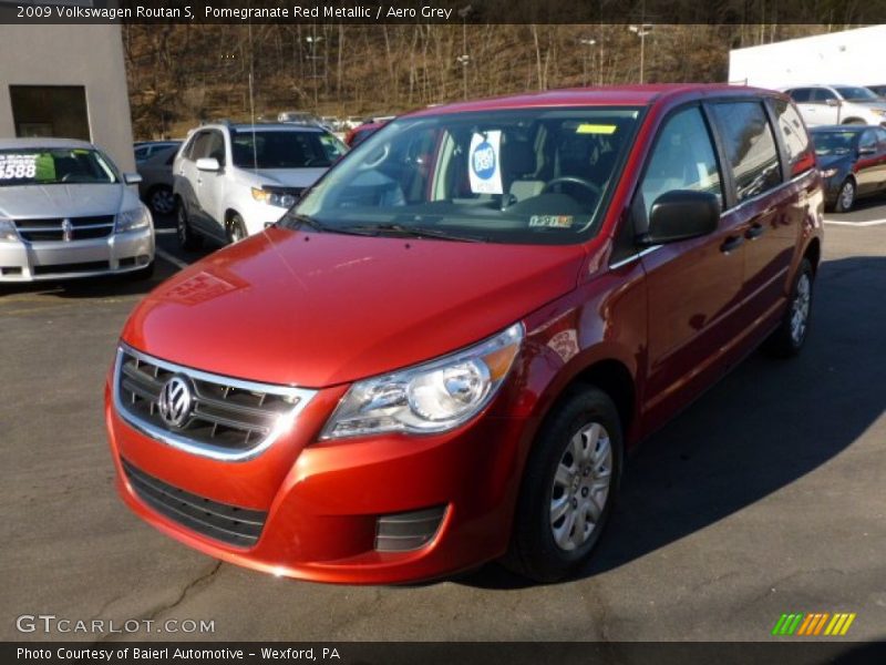 Pomegranate Red Metallic / Aero Grey 2009 Volkswagen Routan S
