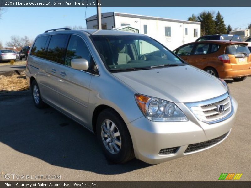 Silver Pearl Metallic / Gray 2009 Honda Odyssey EX