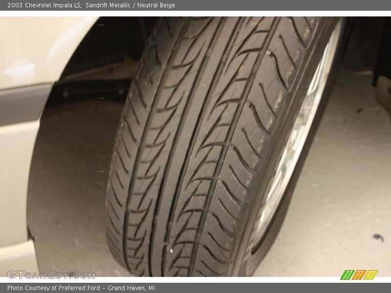 Sandrift Metallic / Neutral Beige 2003 Chevrolet Impala LS