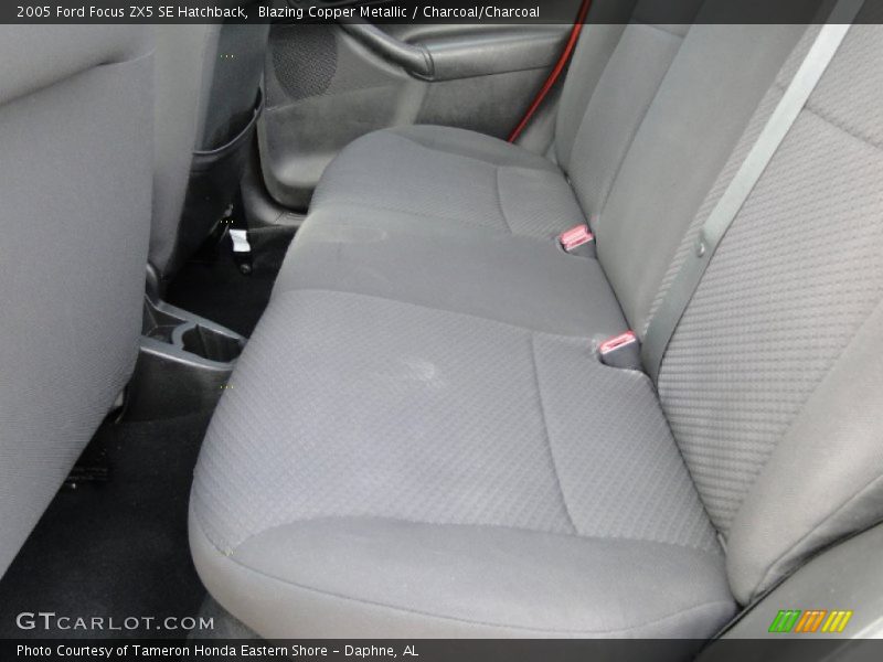 Blazing Copper Metallic / Charcoal/Charcoal 2005 Ford Focus ZX5 SE Hatchback