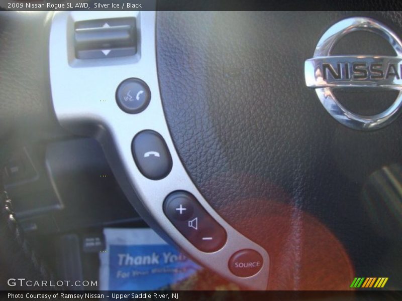 Silver Ice / Black 2009 Nissan Rogue SL AWD