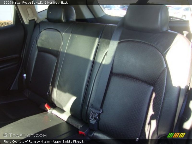 Silver Ice / Black 2009 Nissan Rogue SL AWD