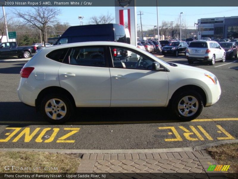 Phantom White / Gray 2009 Nissan Rogue S AWD