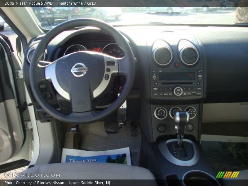 Phantom White / Gray 2009 Nissan Rogue S AWD
