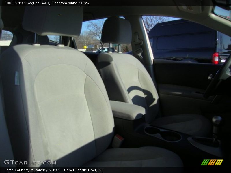 Phantom White / Gray 2009 Nissan Rogue S AWD