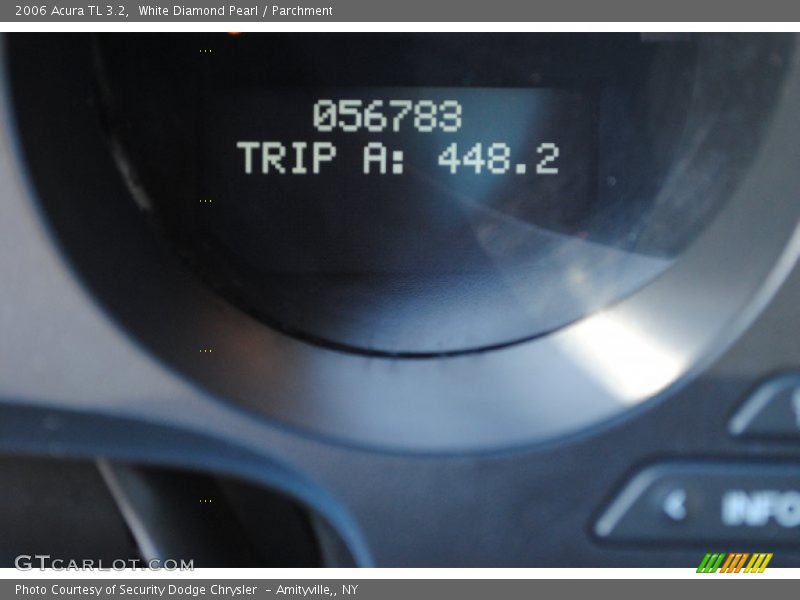 White Diamond Pearl / Parchment 2006 Acura TL 3.2