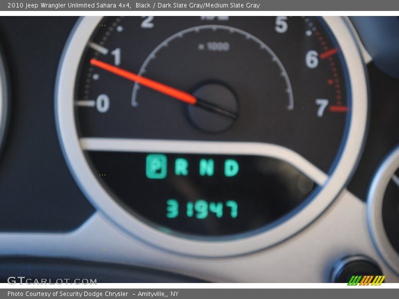 Black / Dark Slate Gray/Medium Slate Gray 2010 Jeep Wrangler Unlimited Sahara 4x4