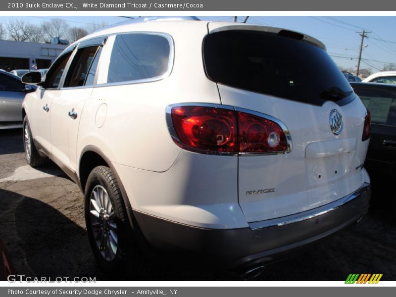 White Diamond Tricoat / Cashmere/Cocoa 2010 Buick Enclave CXL