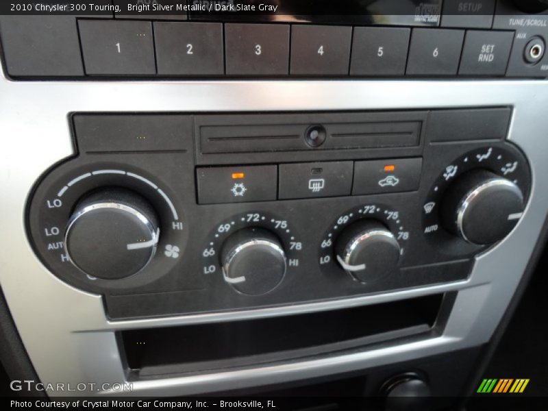 Bright Silver Metallic / Dark Slate Gray 2010 Chrysler 300 Touring