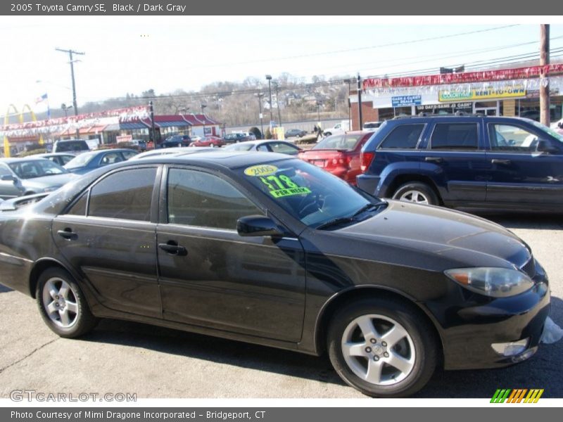 Black / Dark Gray 2005 Toyota Camry SE