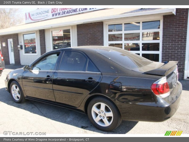 Black / Dark Gray 2005 Toyota Camry SE