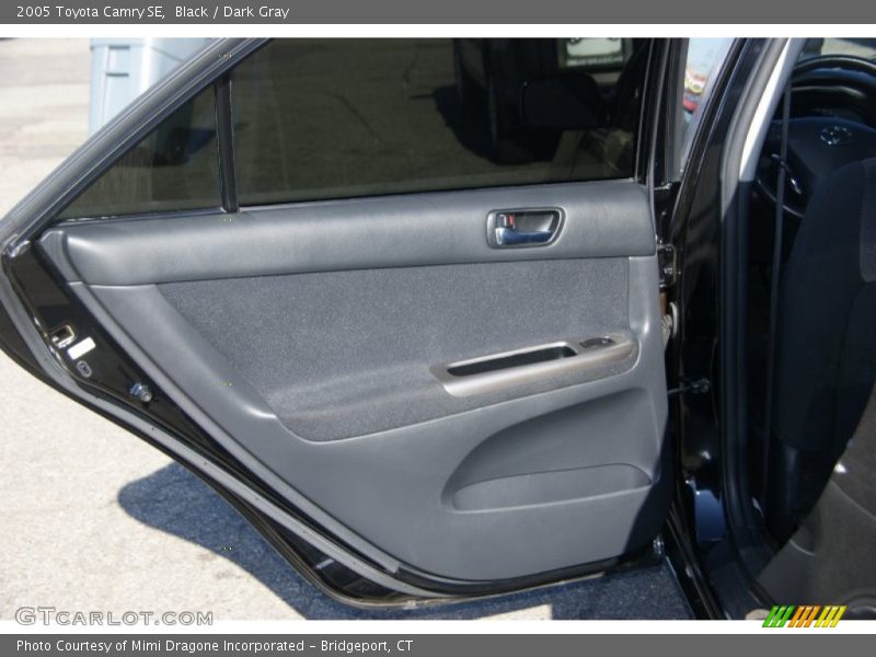 Black / Dark Gray 2005 Toyota Camry SE