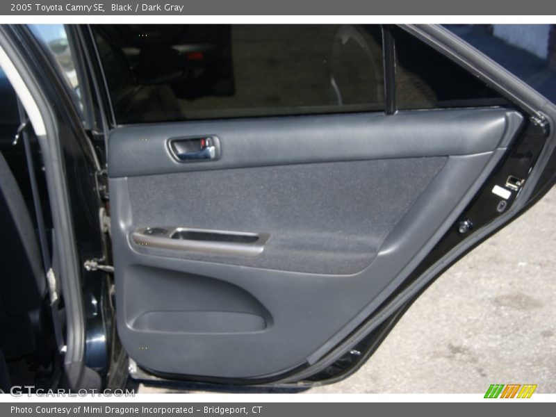 Black / Dark Gray 2005 Toyota Camry SE