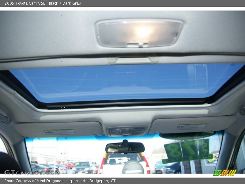 Black / Dark Gray 2005 Toyota Camry SE
