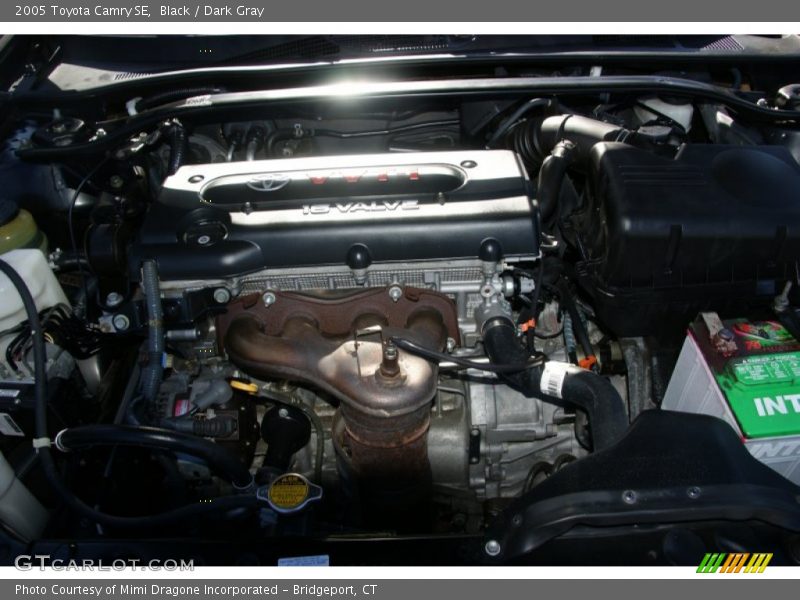 Black / Dark Gray 2005 Toyota Camry SE