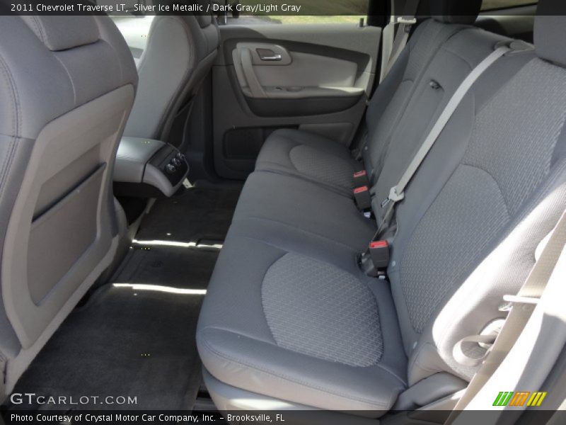 Silver Ice Metallic / Dark Gray/Light Gray 2011 Chevrolet Traverse LT