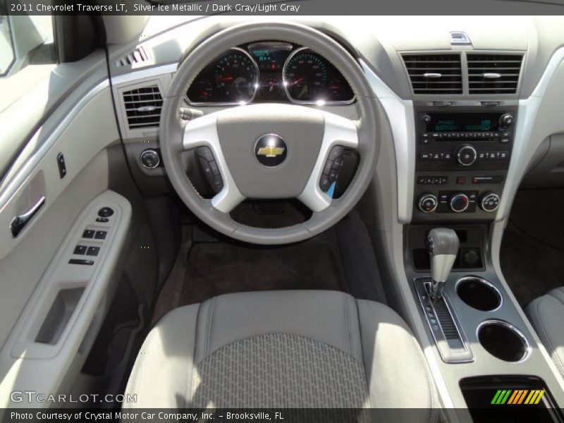 Silver Ice Metallic / Dark Gray/Light Gray 2011 Chevrolet Traverse LT