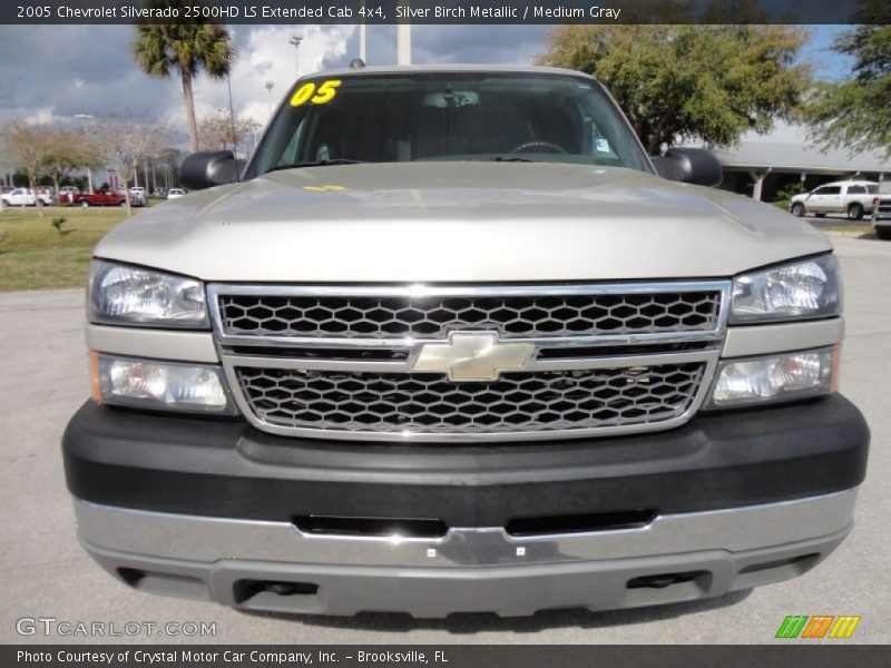 Silver Birch Metallic / Medium Gray 2005 Chevrolet Silverado 2500HD LS Extended Cab 4x4