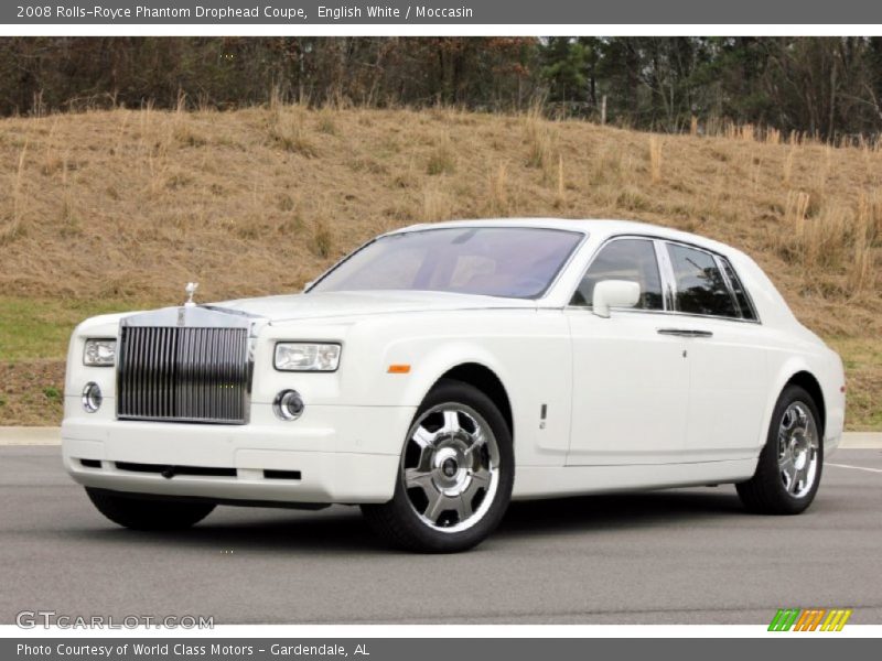 Front 3/4 View of 2008 Phantom Drophead Coupe 