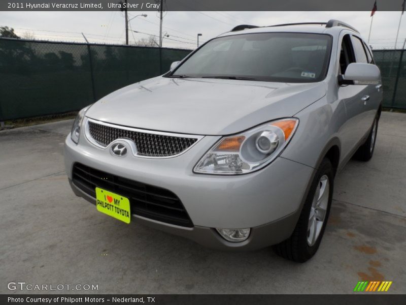 Ultra Silver / Gray 2011 Hyundai Veracruz Limited