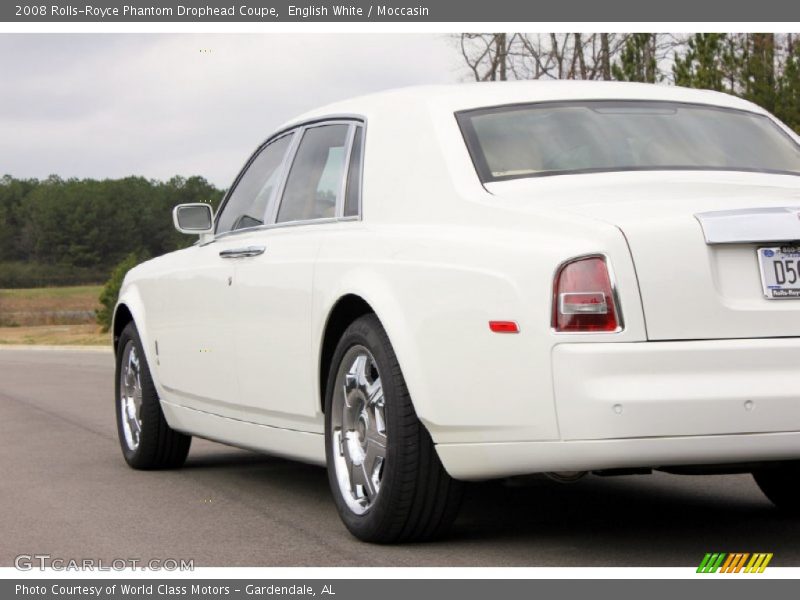 English White / Moccasin 2008 Rolls-Royce Phantom Drophead Coupe