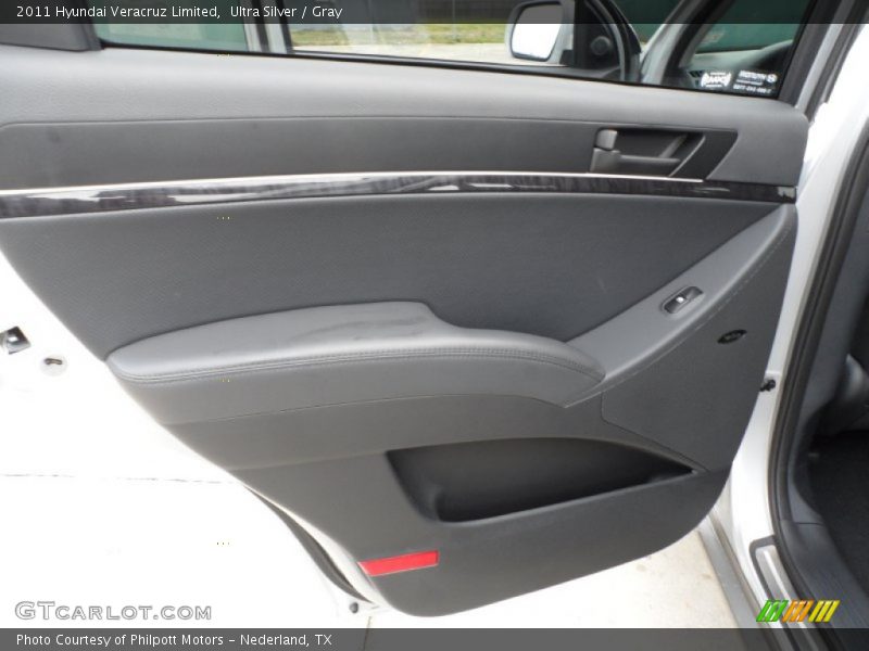 Ultra Silver / Gray 2011 Hyundai Veracruz Limited