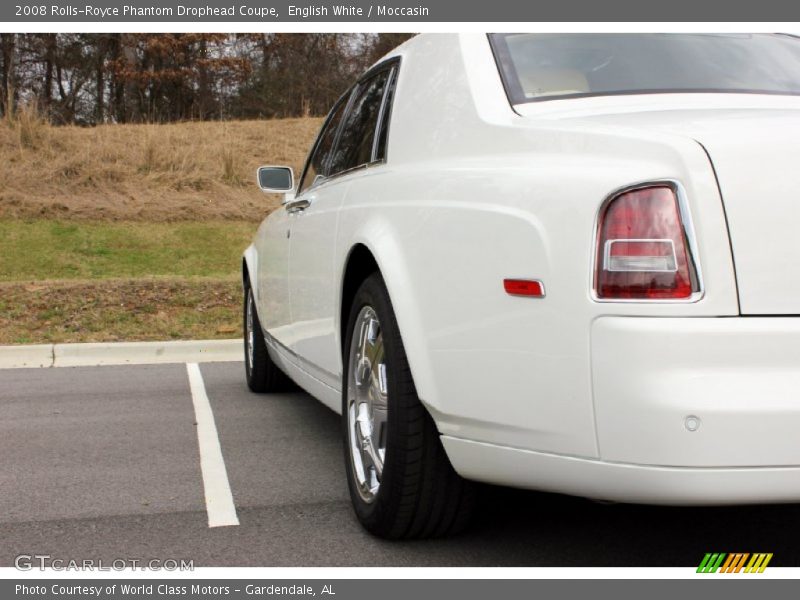 English White / Moccasin 2008 Rolls-Royce Phantom Drophead Coupe