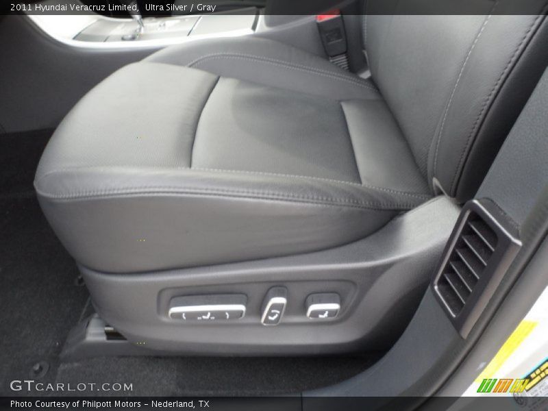 Ultra Silver / Gray 2011 Hyundai Veracruz Limited