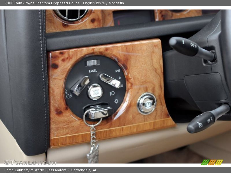 Keys of 2008 Phantom Drophead Coupe 