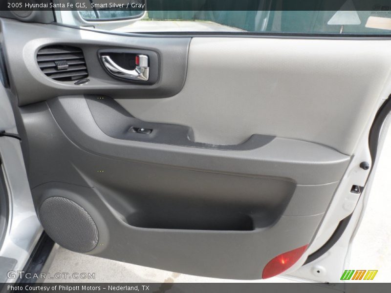 Smart Silver / Gray 2005 Hyundai Santa Fe GLS