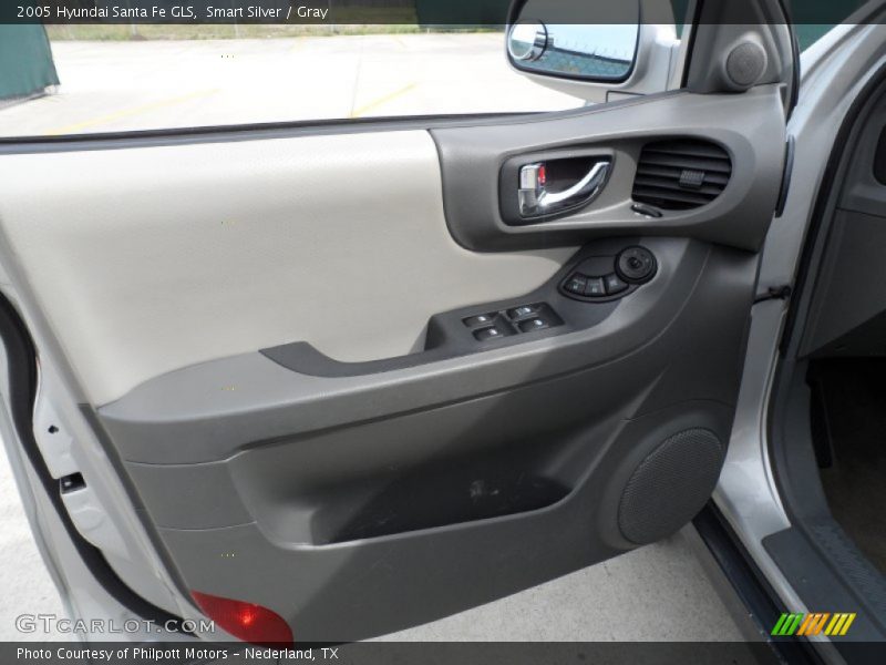 Smart Silver / Gray 2005 Hyundai Santa Fe GLS