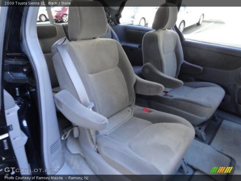 Black / Stone 2009 Toyota Sienna LE
