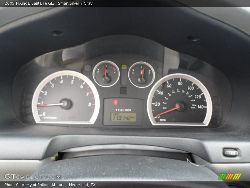 Smart Silver / Gray 2005 Hyundai Santa Fe GLS