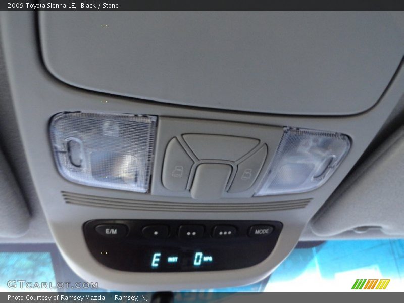 Black / Stone 2009 Toyota Sienna LE