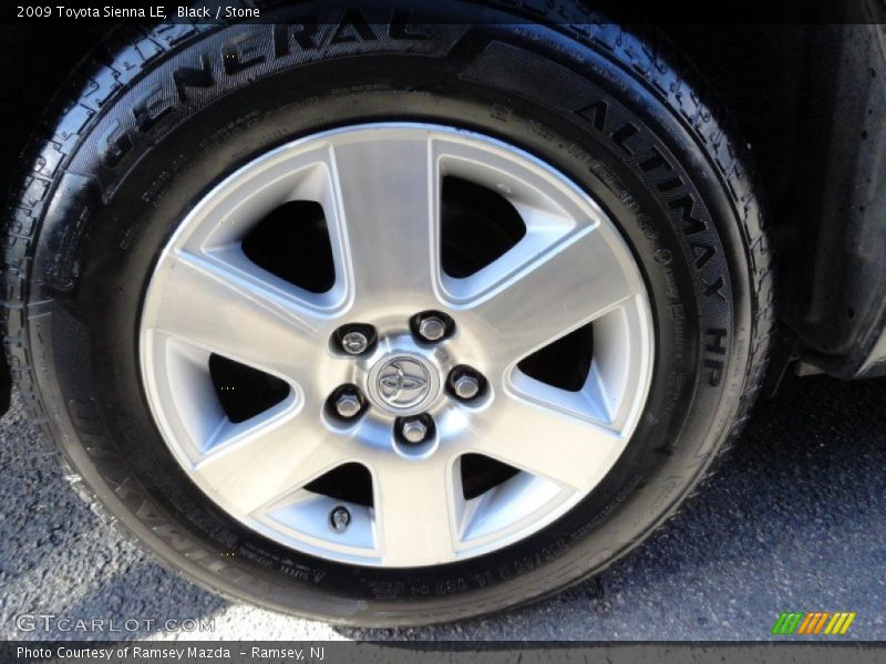 Black / Stone 2009 Toyota Sienna LE