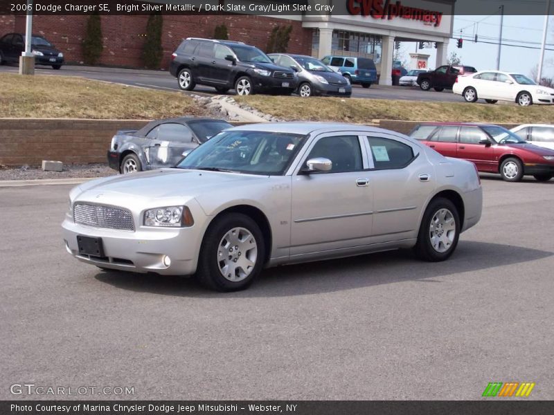 Bright Silver Metallic / Dark Slate Gray/Light Slate Gray 2006 Dodge Charger SE