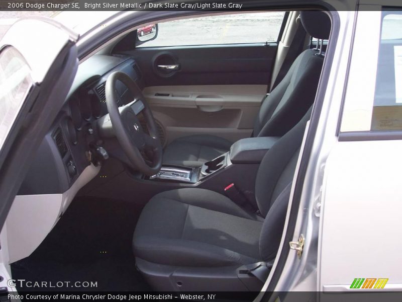Bright Silver Metallic / Dark Slate Gray/Light Slate Gray 2006 Dodge Charger SE