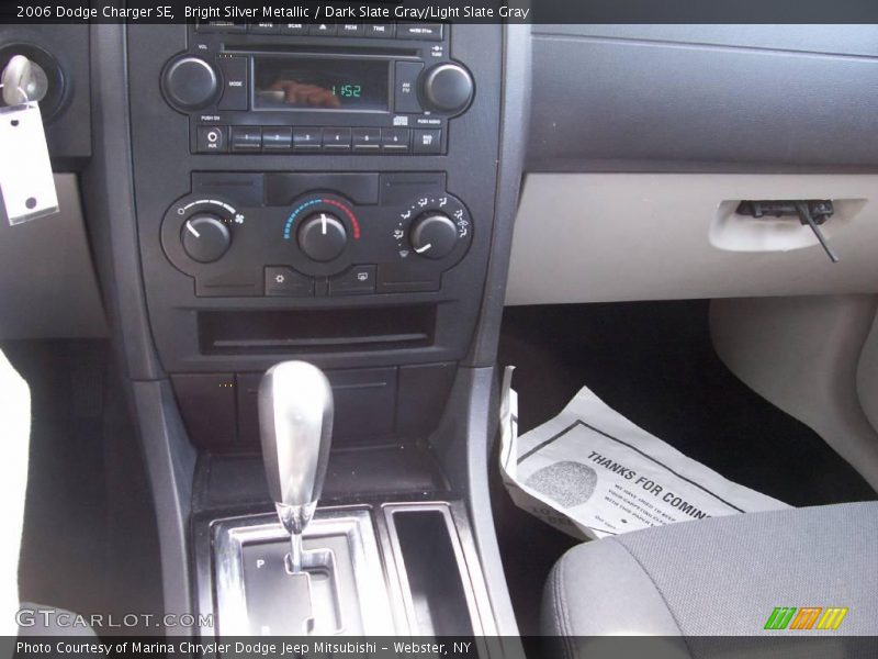 Bright Silver Metallic / Dark Slate Gray/Light Slate Gray 2006 Dodge Charger SE