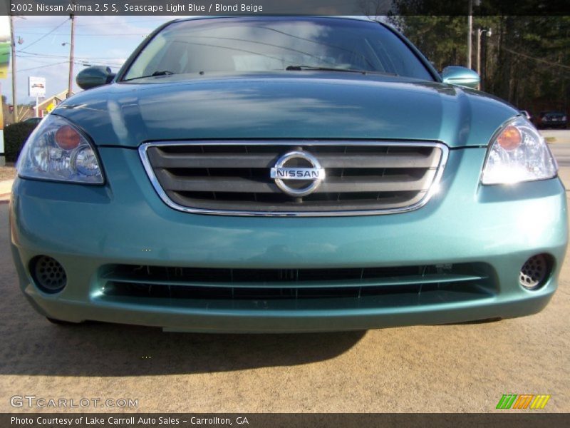 Seascape Light Blue / Blond Beige 2002 Nissan Altima 2.5 S