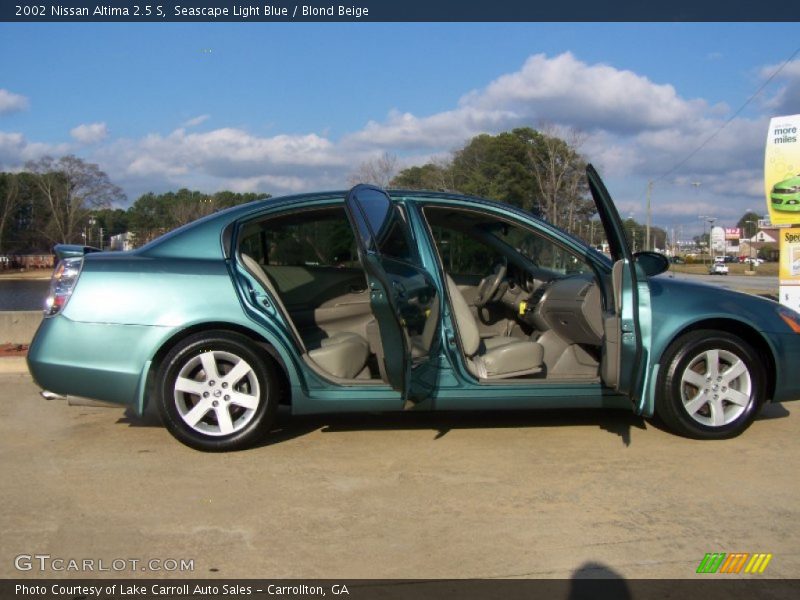 Seascape Light Blue / Blond Beige 2002 Nissan Altima 2.5 S