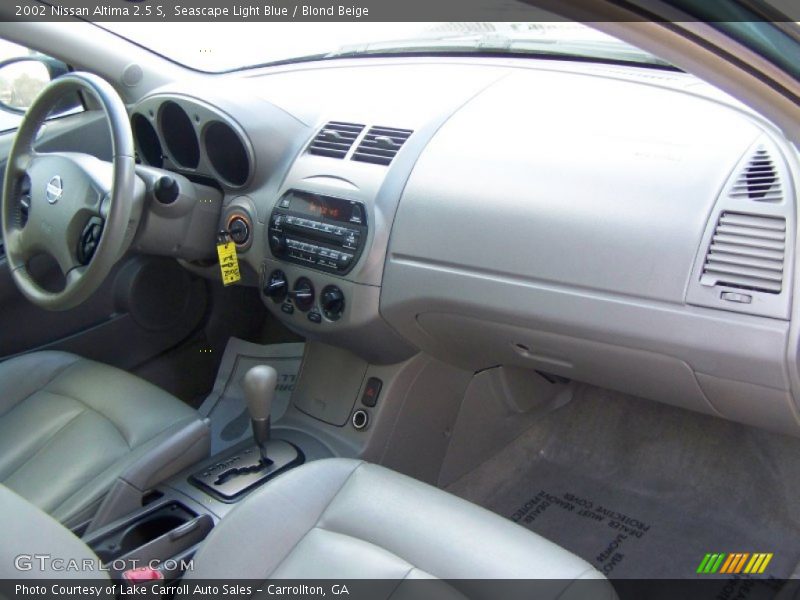 Seascape Light Blue / Blond Beige 2002 Nissan Altima 2.5 S