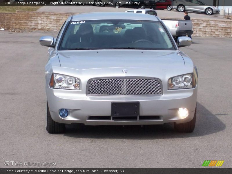 Bright Silver Metallic / Dark Slate Gray/Light Slate Gray 2006 Dodge Charger SE